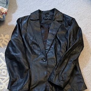 100% Lamb Nappa Black Leather Blazer - Cindy Crawford